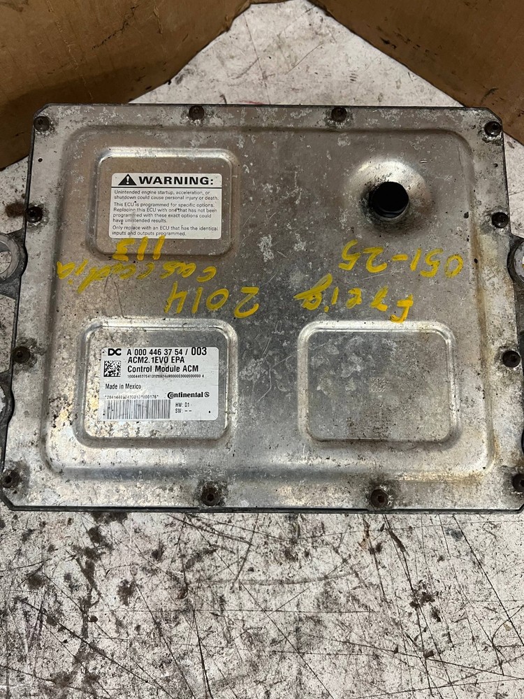 FREIGHTLINER ELECTRONIC CONTROL MODULE (ECM) USED PN# A0004463754/003