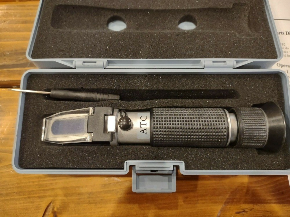2ea - RHB-18ATC - ATC Portable Refractometer