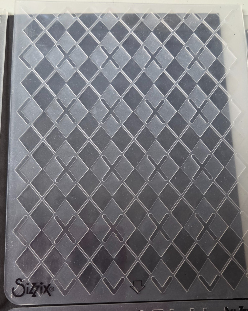 Sizzix / Cuttlebug Embossing Folders - Lot Of 25