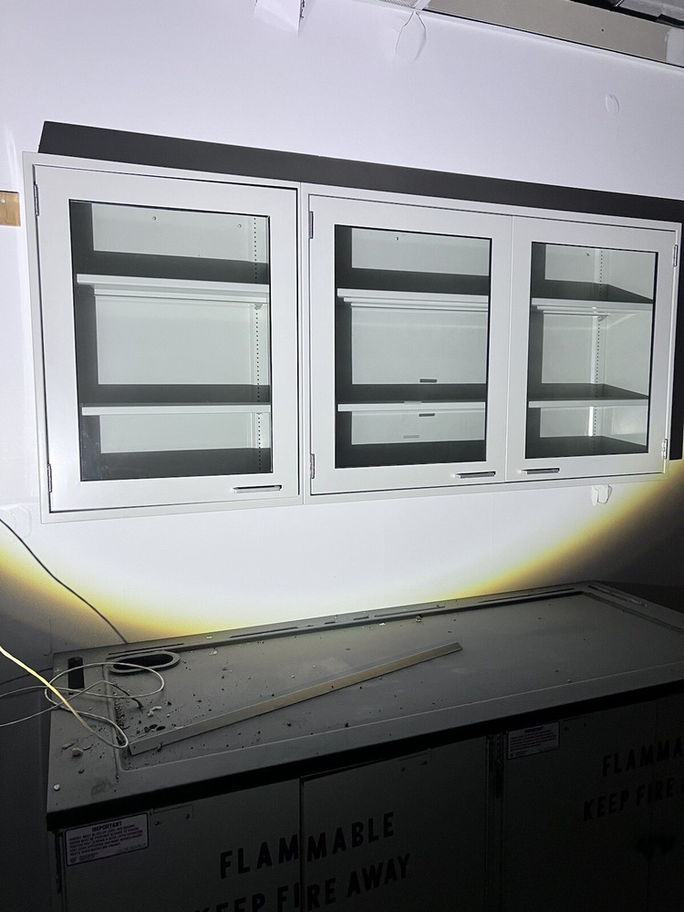 Base And Upper Metal laboratory Cabinets Casework