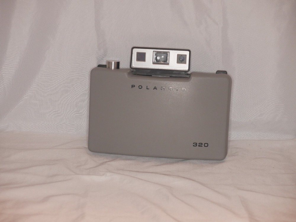 Polaroid 320 Automatic Land Camera Damon Project Physics Modified