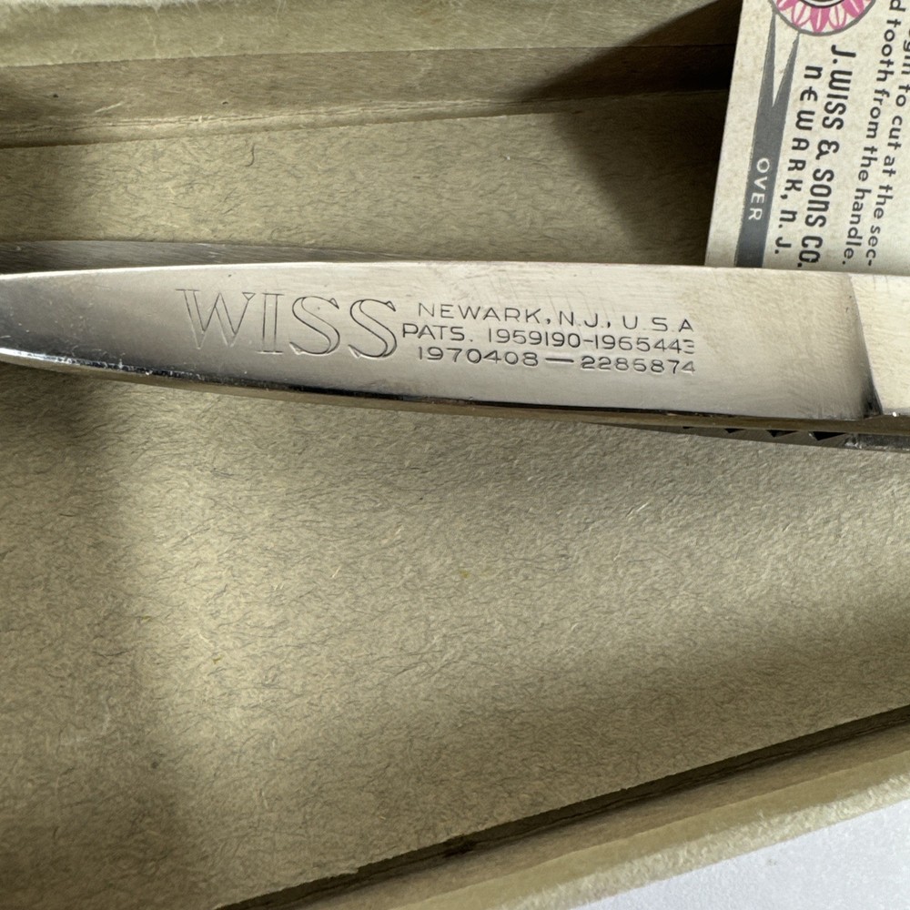 Vintage ESTATE Wiss Pinking Shears Model C With Box