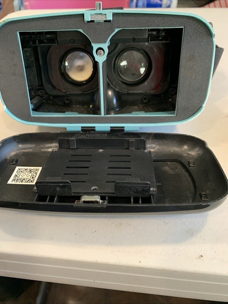 RETRAK UTOPIA 360 VIRTUAL REALITY HEADSET