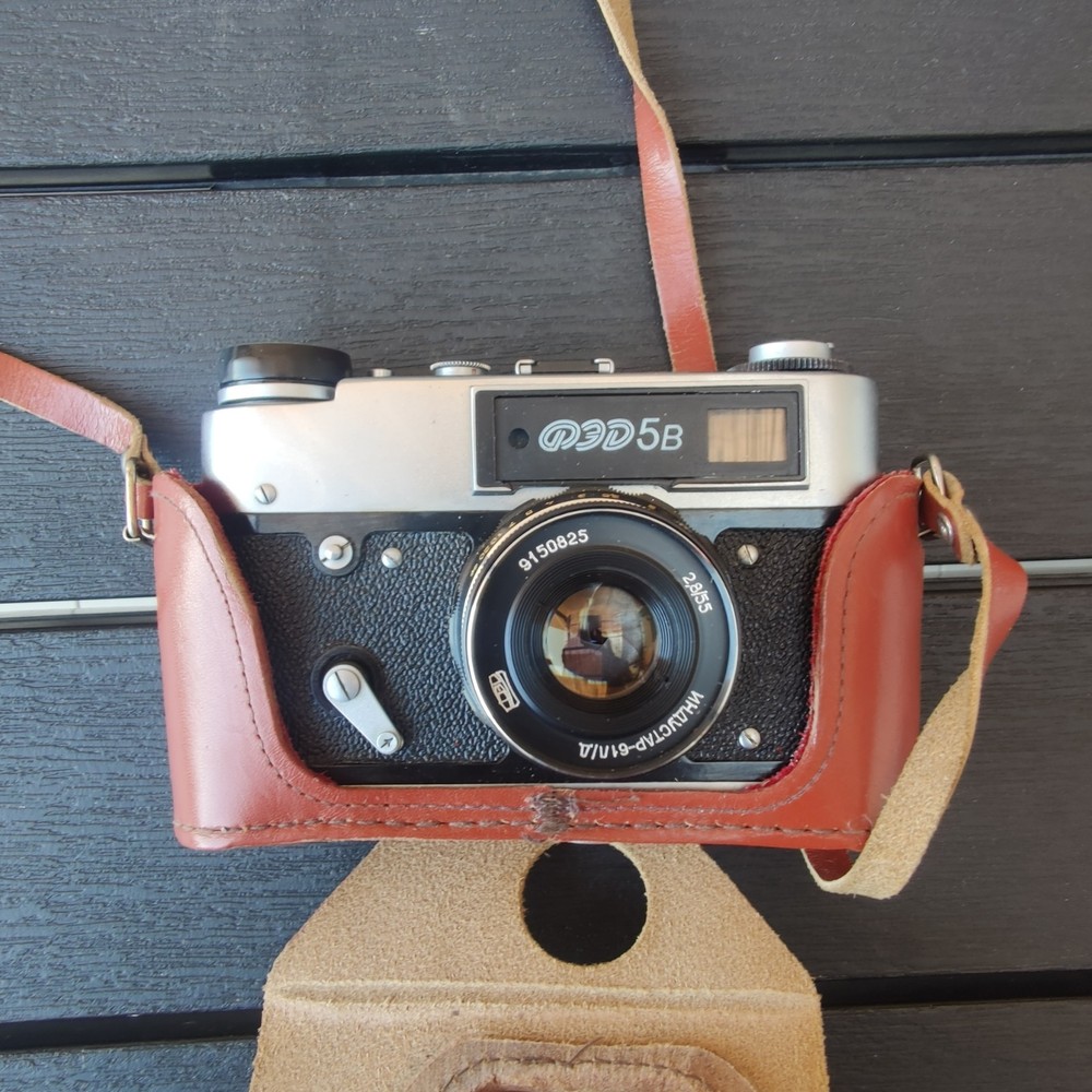 Soviet Fed 5-V Camera in Leather Case
