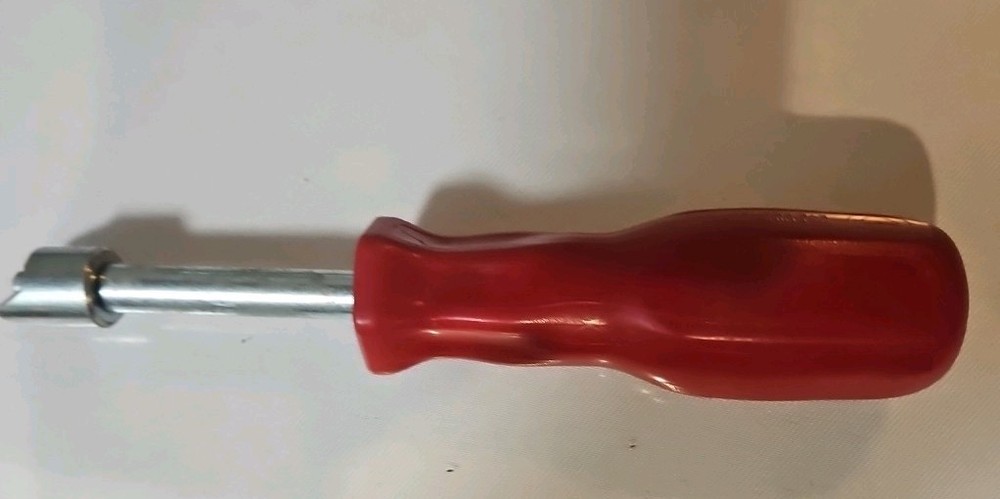 Matco Tools Brake Hold Down Clip Tool BCT48