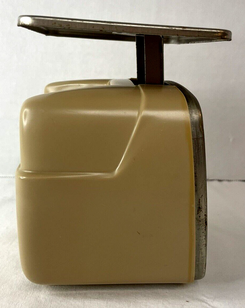 Vintage Postage Scale Pelouze 1988 Model Z5