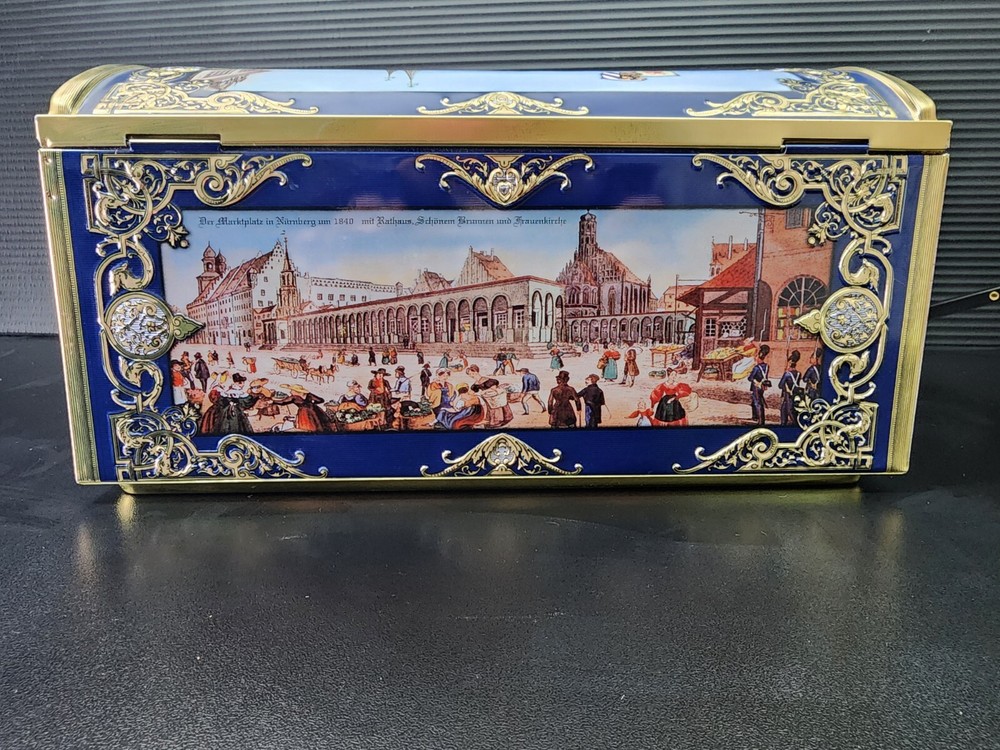Lebkuchen-Schmidt Made in Germany Rounded Lid Tin Box Blue