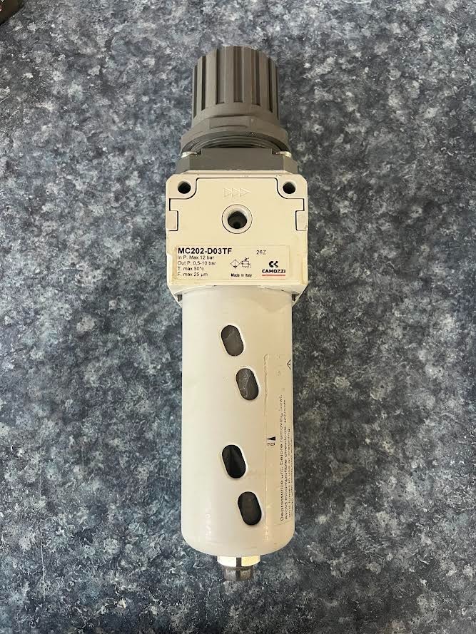Air Filter Regulator 1/2” NPT Camozzi New