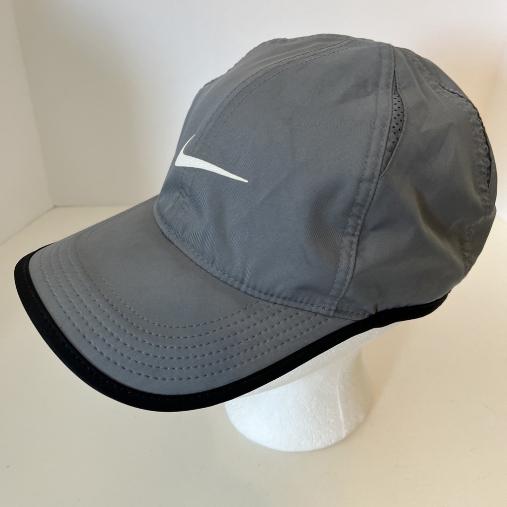 Nike Hat Grey Black Featherlight Dri Fit Strap Back 6 Panel Running Cap