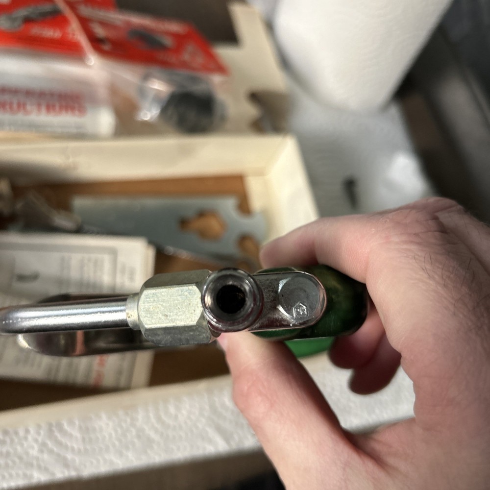 Binks Model 700 Spray Gun