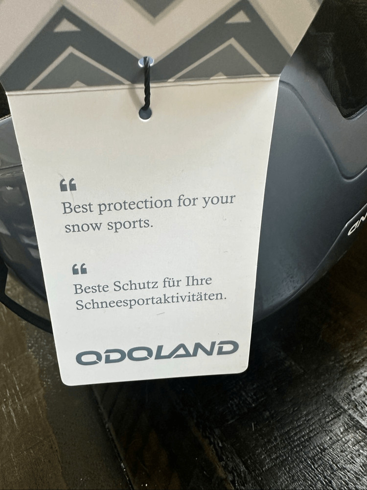 Olando ski snowboard helmet size small damaged please read description