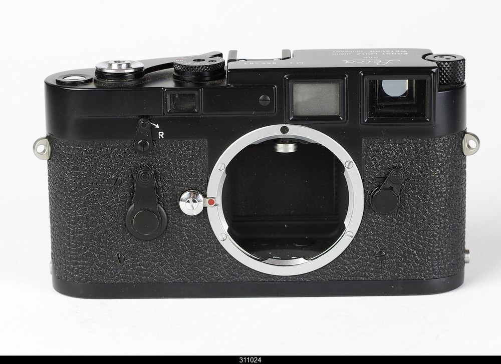 Leica M3 Black Paint  Repaint Double  Stroke Mint