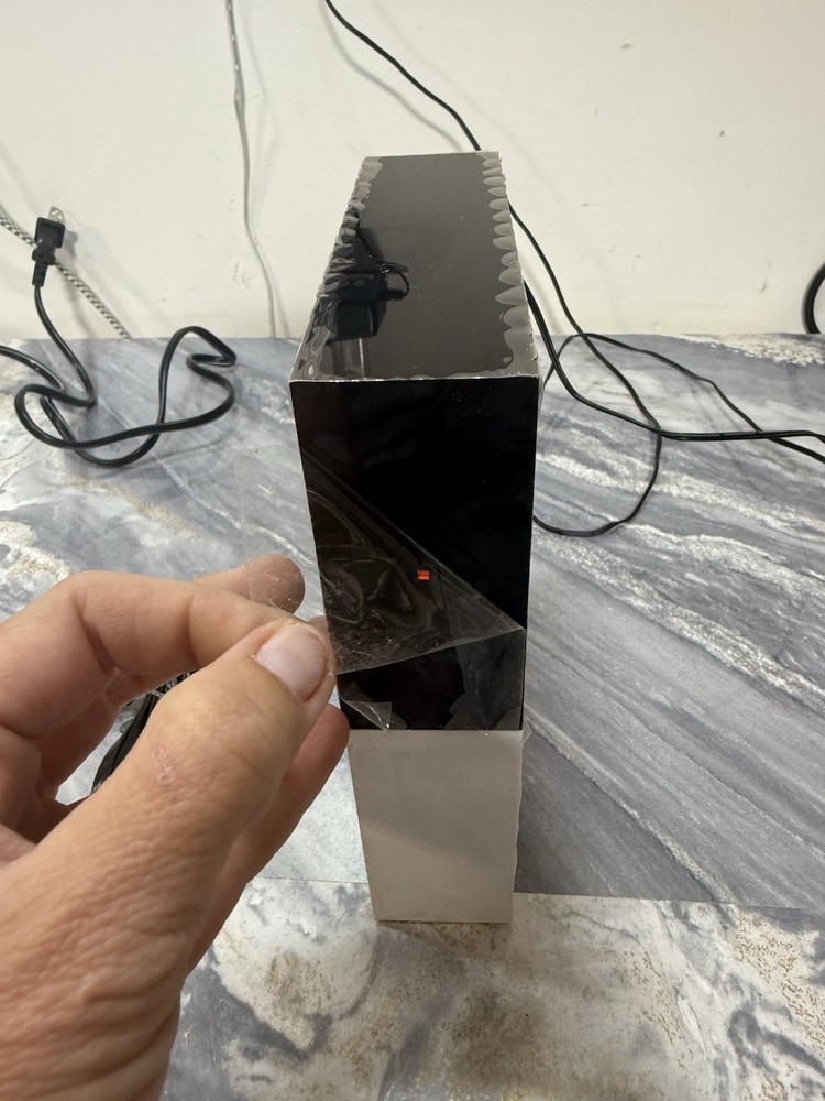 Adobe Security System 104010/E USB ETHERNET 12vDC