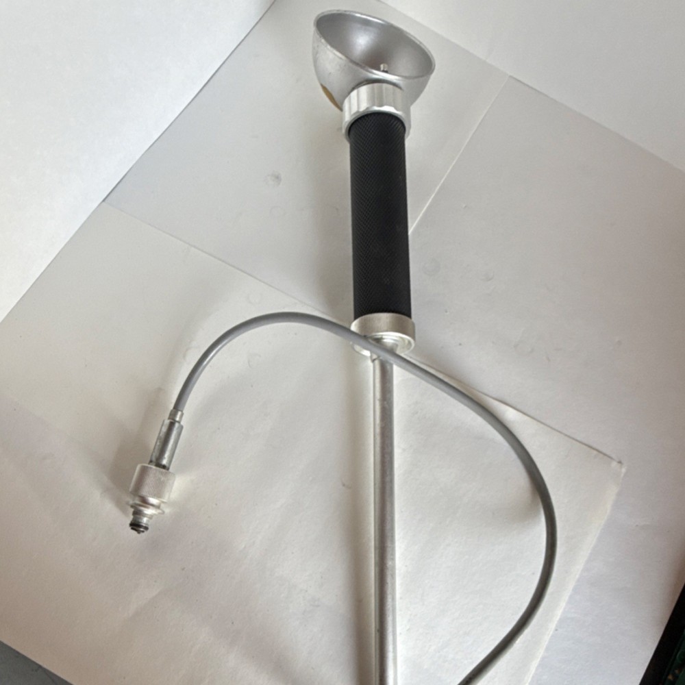 Handle Mount Camera Flash with Reflector and Cable for Film Camera