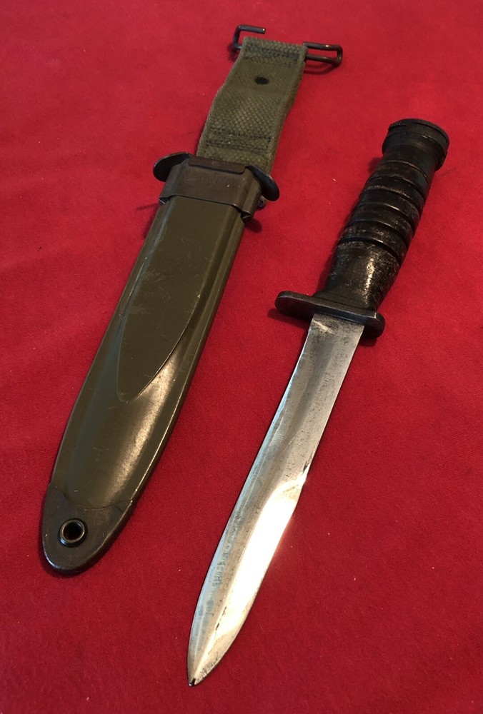 WW2 THEATRE KNIFE - LEATHER HANDLE WITH SHEATH