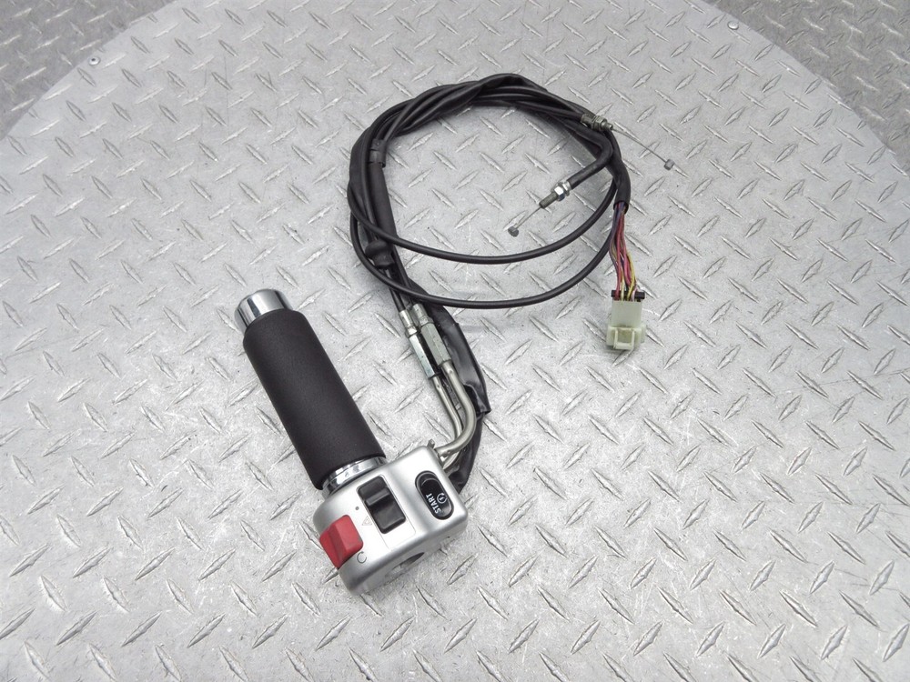 2005 04-05 Victory Kingpin Right Switch Throttle Control Cable Handlebar Grip