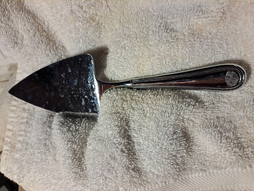 Pie Or Cake Server