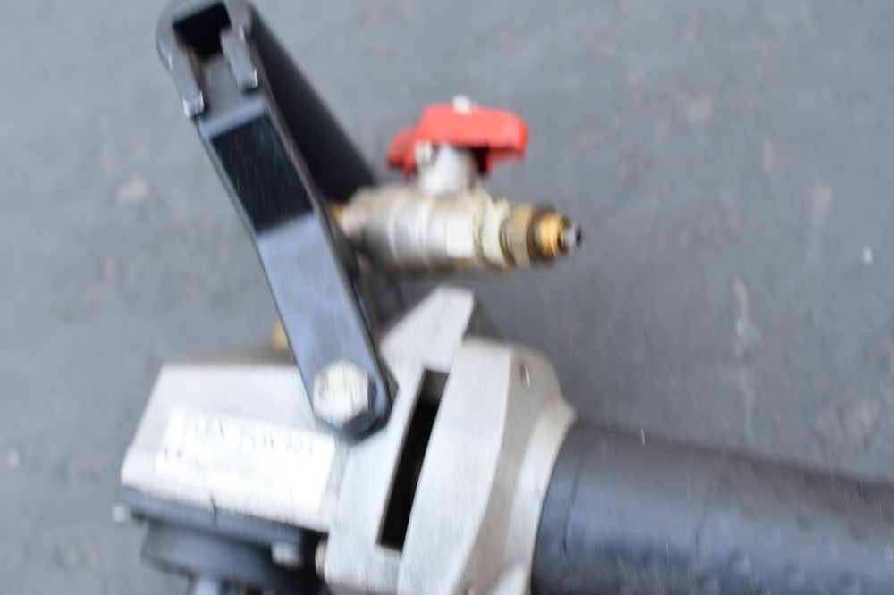 Flex PLW 903 High-Performance Pneumatic Wet Stone Grinder