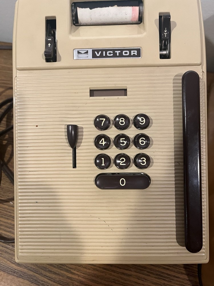 Vintage Victor 78254 10 Key Adding Machine POWERS ON & WORKS