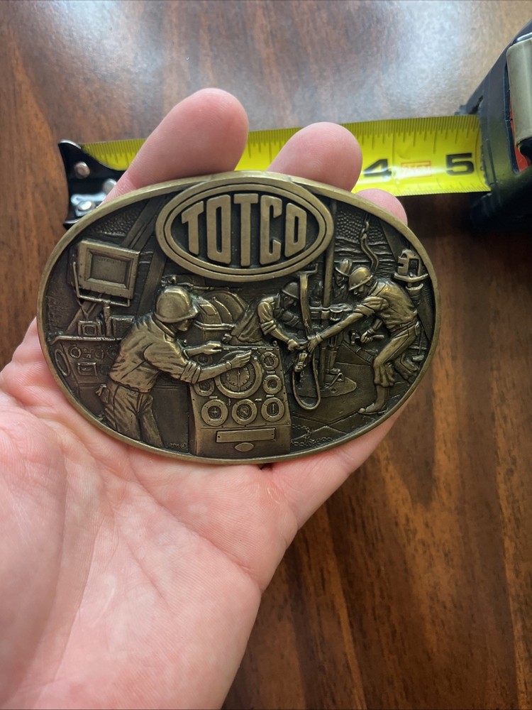 1982 TOTCO Technical Oil Tool Company Solid Brass Belt Buckle Sealed Bag EUC