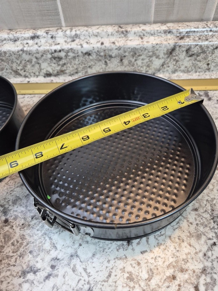 2-Piece Nonstick Springform Pan Set Round Cake Pans Quick Release Bakeware