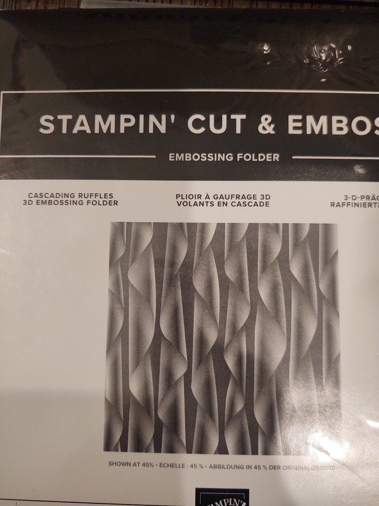Stampin Up -  Cascading Ruffles 3D Embossing Folder - new