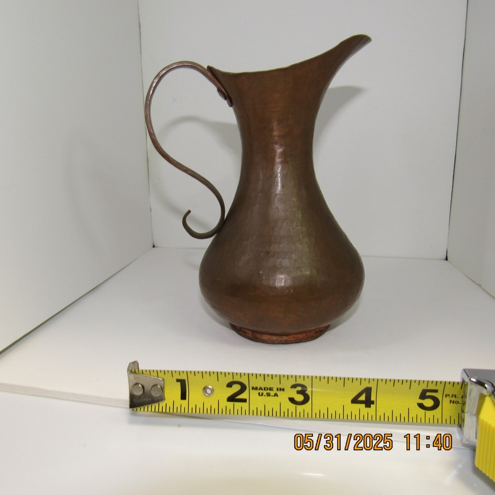 VINTAGE/ANTIQUE Small Hammered Copper Handled Pitcher Ewer 6.5"
