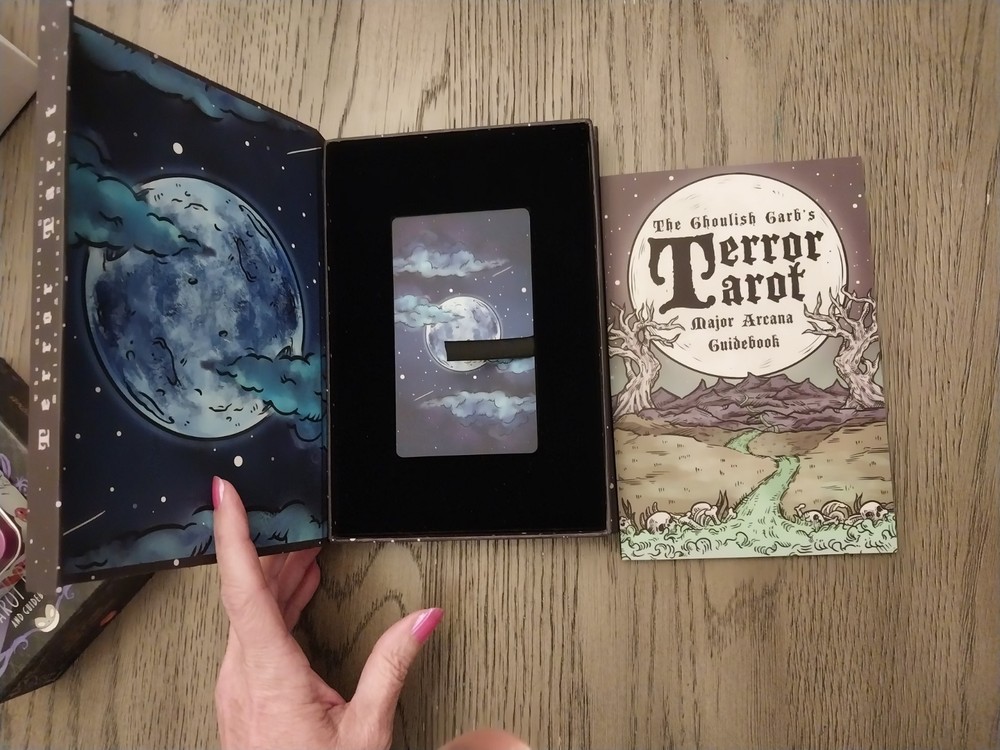 Terror filled Tarot bundle -3 spooky decks with a tarot bag.