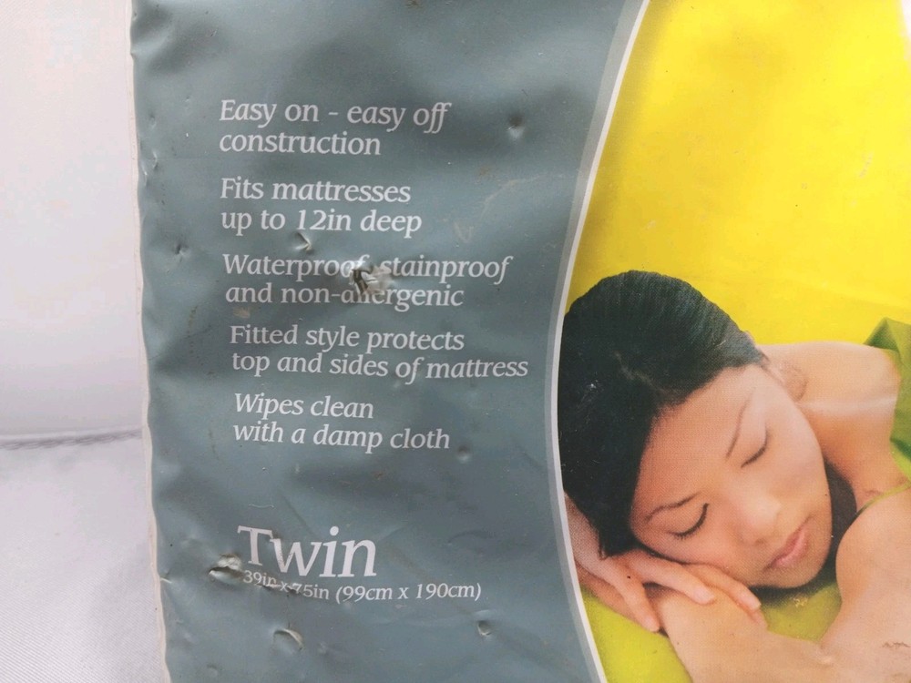 Vintage Vinyl Bedding Basics Twin Mattress Protector NOS