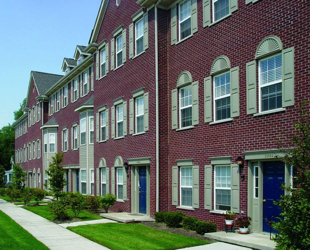 EVP12039RD Shutters, Red