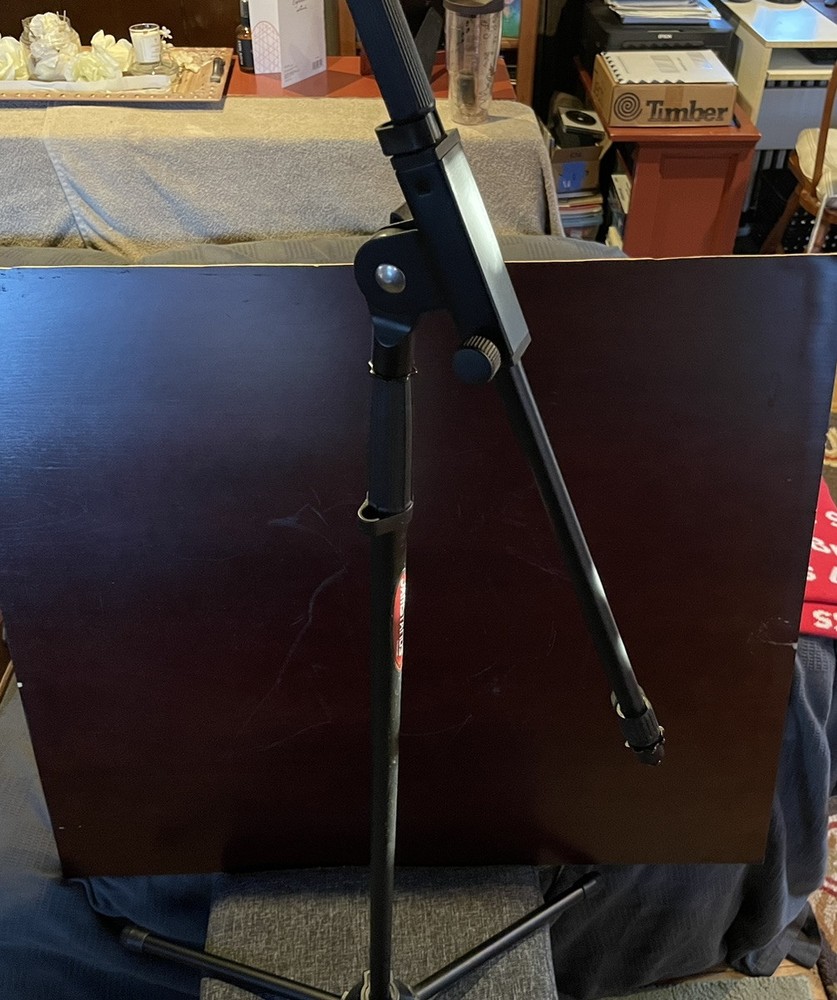 JAMSTANDS LIGHT STAND - EXTENDS TO 6FT