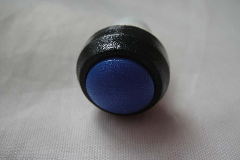 Red/Yellow/Blue/Green/White/Black 12mm Mounting Locking Latch Push Button Switch