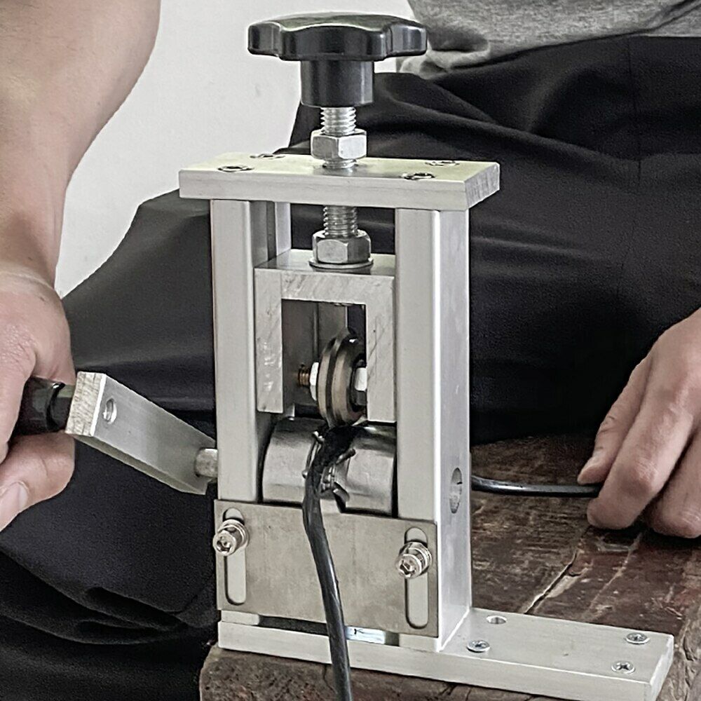 Electric manual scrap wire stripping machine scrap copper wire stripping machine