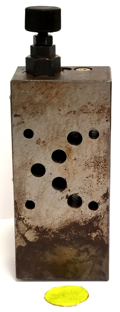 PARKER PRESSURE REDUCING VALVE 3000 PSI MAX PRM3PA25KN