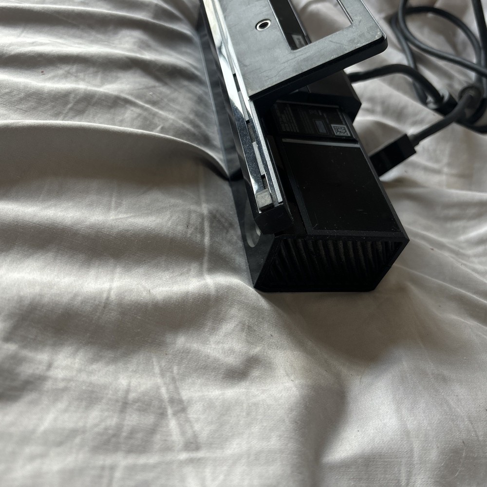 Genuine Microsoft Xbox One Kinect Sensor Camera Black Model 1520