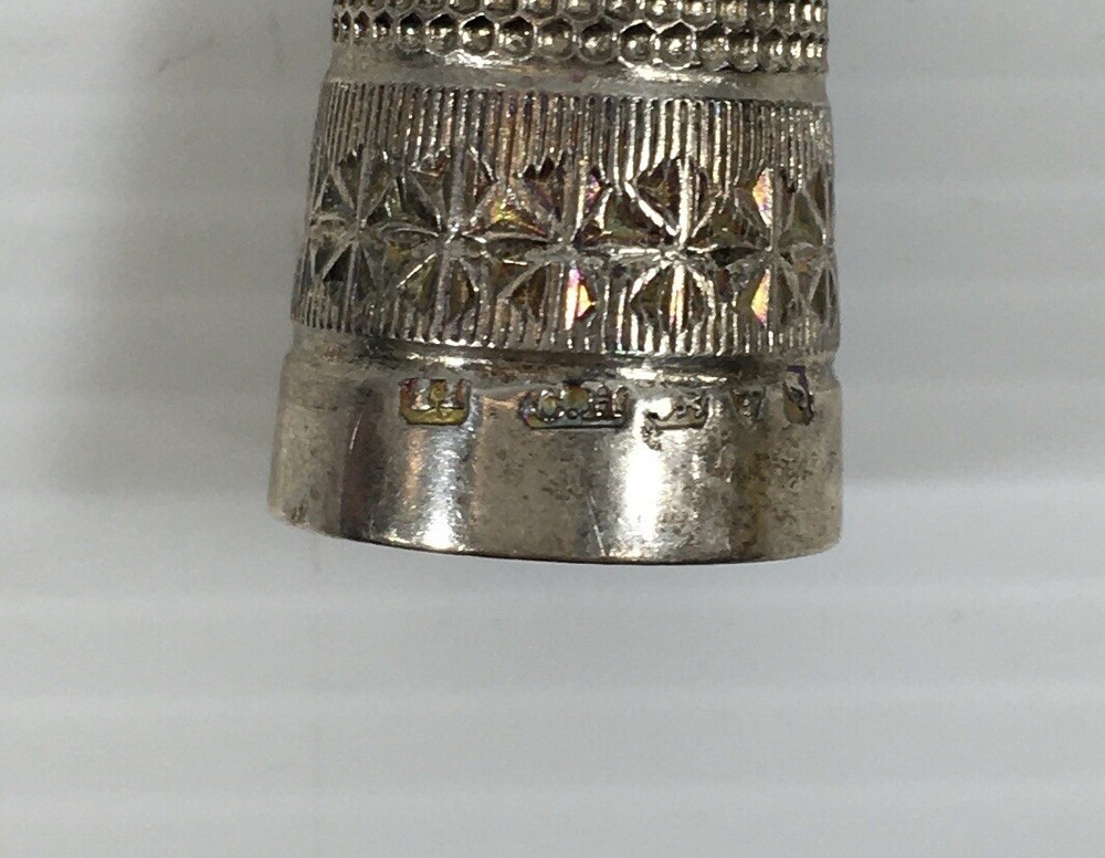 Antique Charles Horner Solid Silver Thimble Size 11 4.2g
