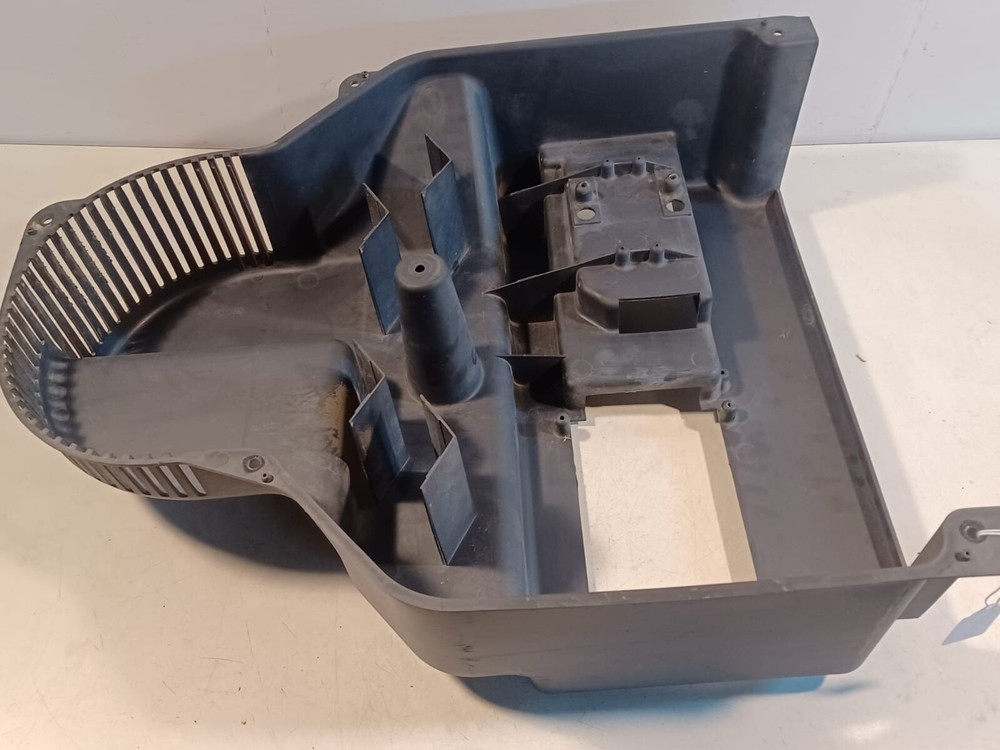 BRIGGS & STRATTON PANEL COVER 198910GS