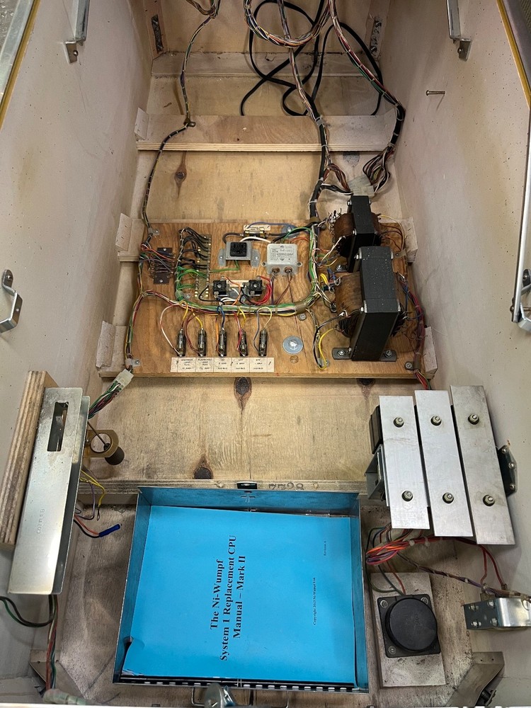 Gottlieb Cleopatra Pinball Machine