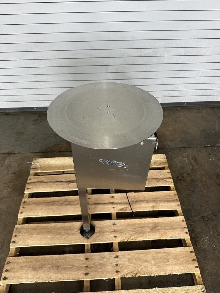 Liquid Packaging Solutions 90 Degree Rotary Conveyor Turn, Curve, Rotary Table