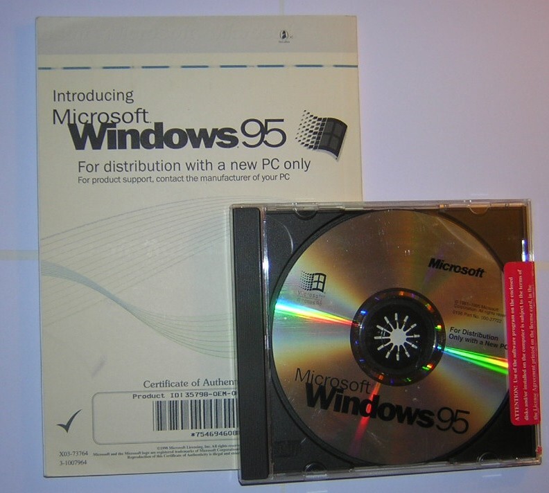 Microsoft Windows 95 Original Install CD-ROM, COA/Product Key & User Guide