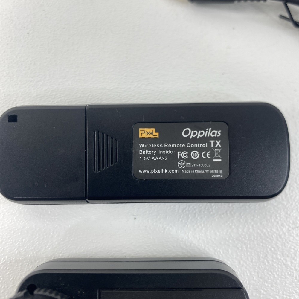 Pixel Oppilas 2.4g Digital Wireless Remote Shutter Switch N3 for Canon EOS...