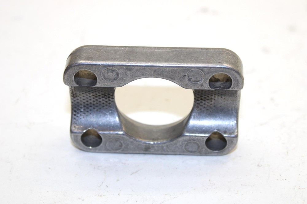 Ski-doo Oem Handlebar Mount 277000142 Q4343