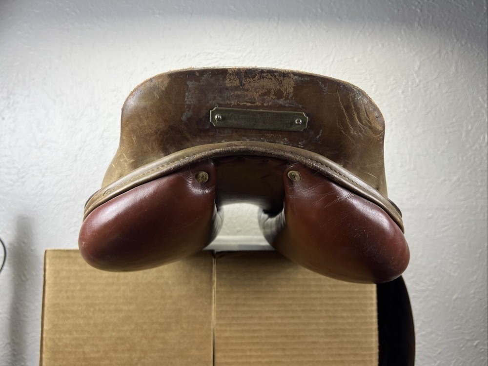 Dominus Medium Tree Dressage Saddle Brown
