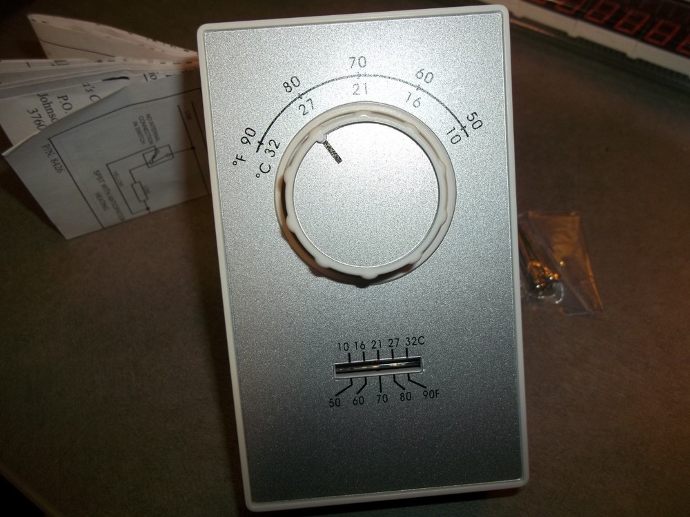 TPI Line Voltage Thermostat Single Pole Cooling Only ET9SRTS