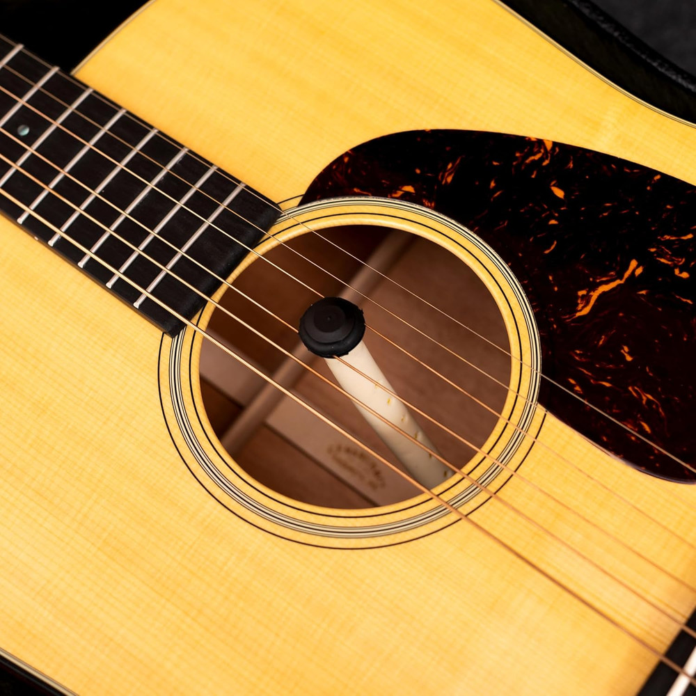 Guitar Humidifier