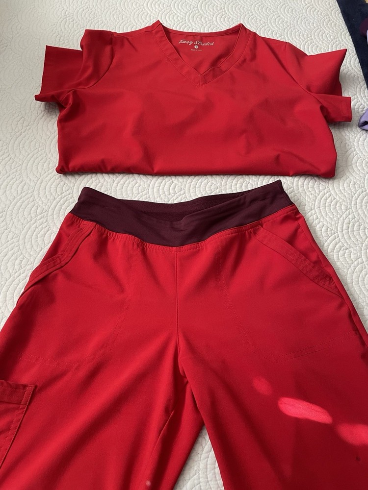 easy stretch scrubs