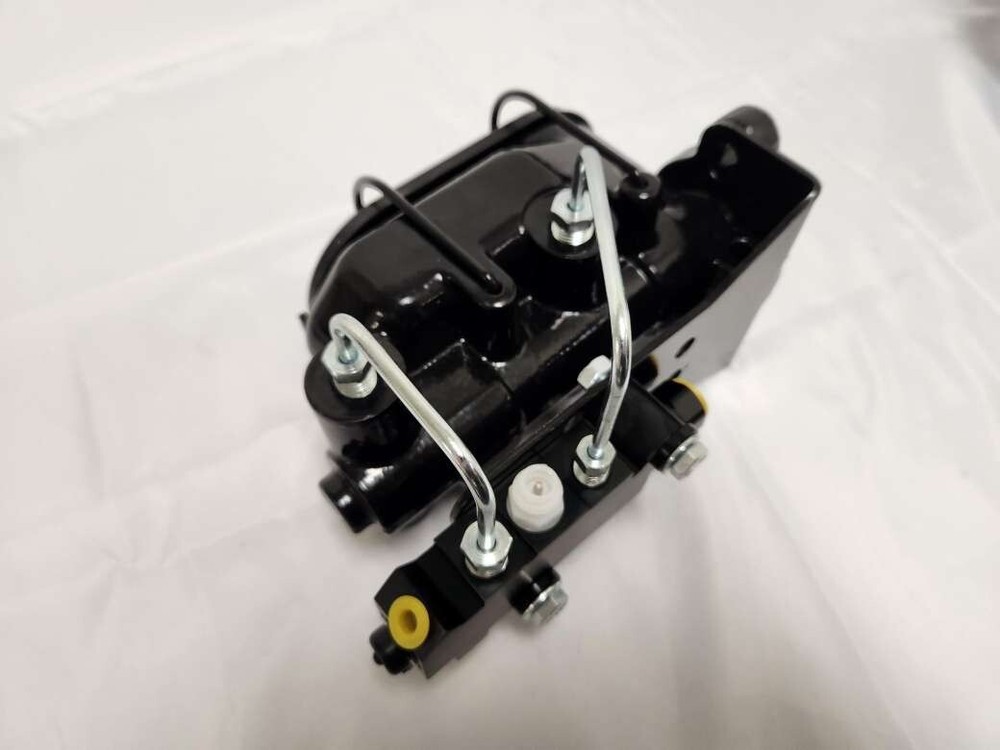 Black Master Cylinder 1" Bore w/ Bottom Mount Drum Drum Proportioning Valve Kit