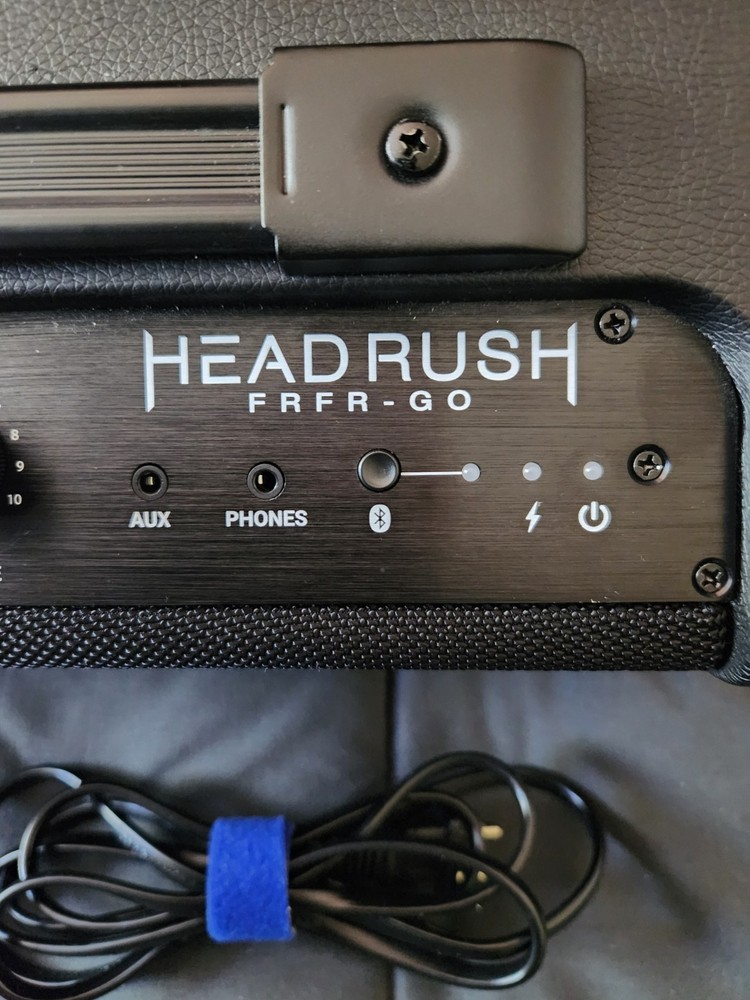 HeadRush FRFR Go 30W Full-Range Flat-Response Rechargeable Amp with Bluetooth