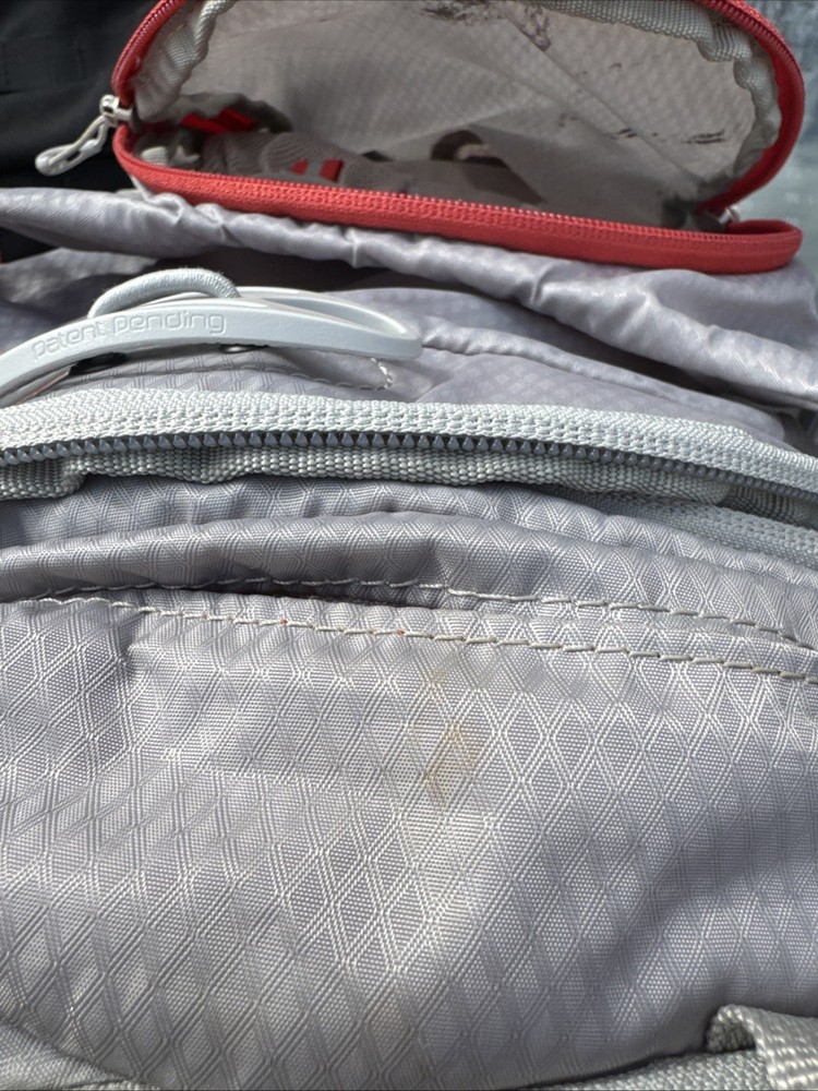 Osprey Verve 9 Hydration Backpack - Gray Orange. Good Condition