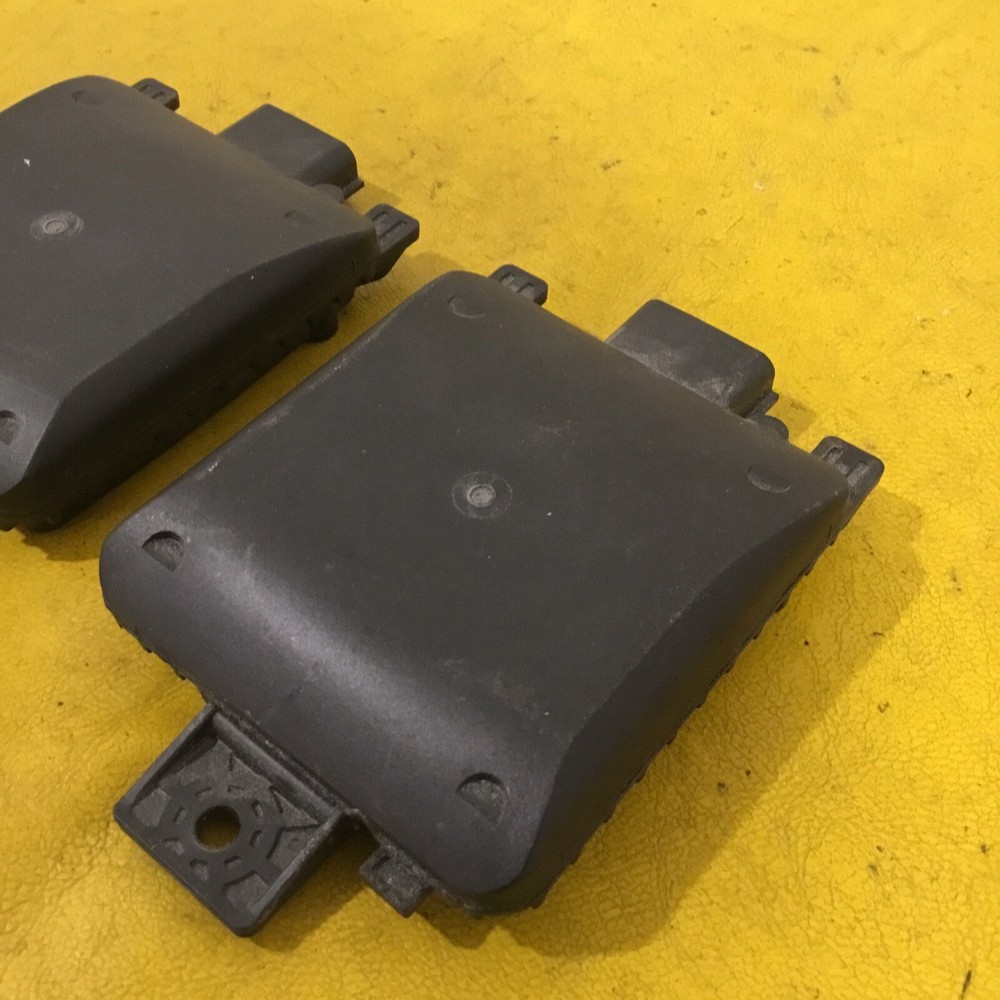 2019-2020 Cadillac Escalade XT4 Left Right Side Object Sensor Alert 84467895 OEM